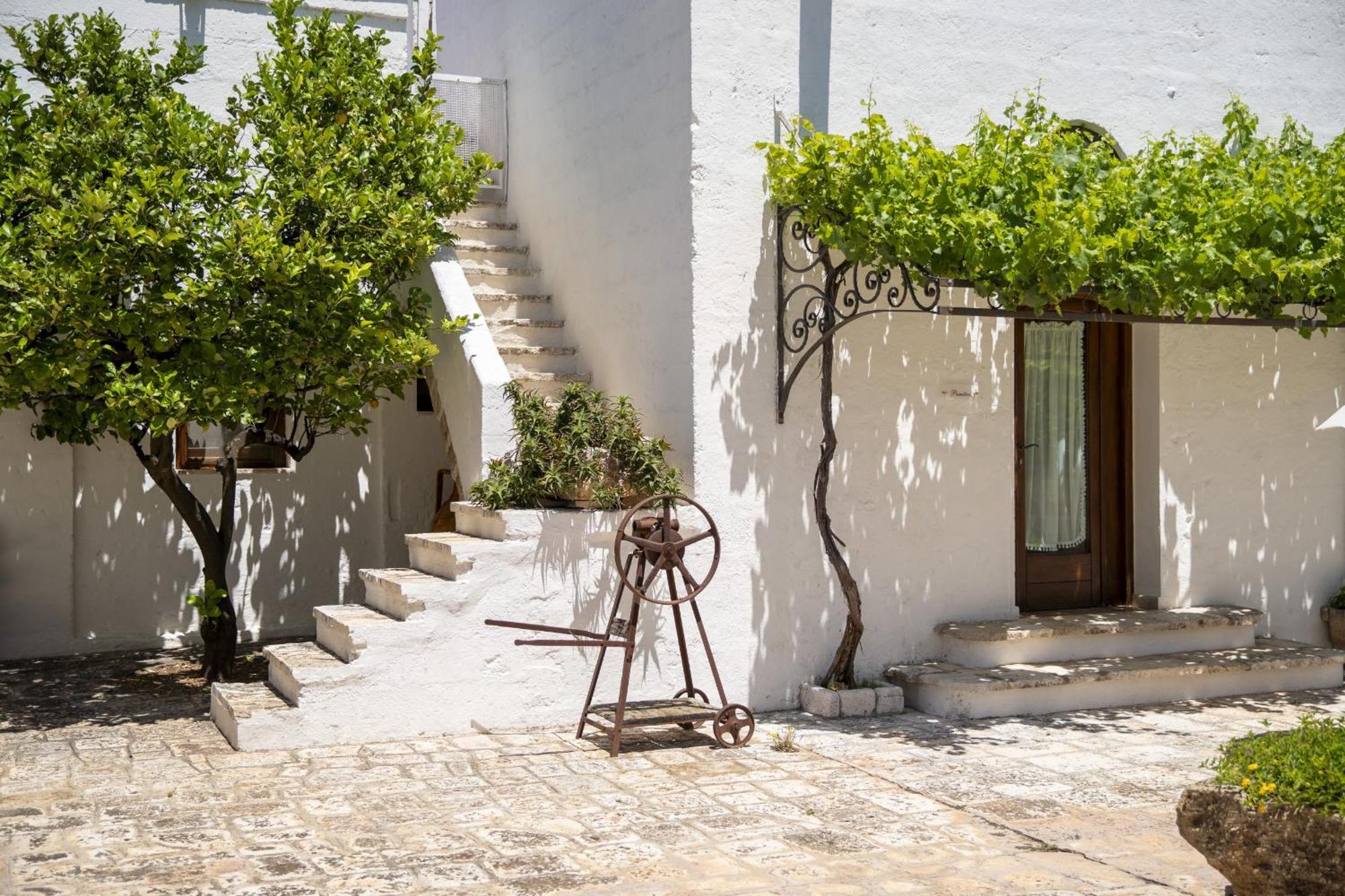 Masseria Palmo Francavilla Fontana Exterior photo